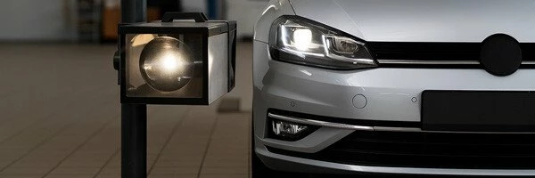 Adaptoare pentru becuri