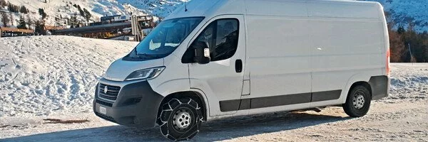VAN snow chains