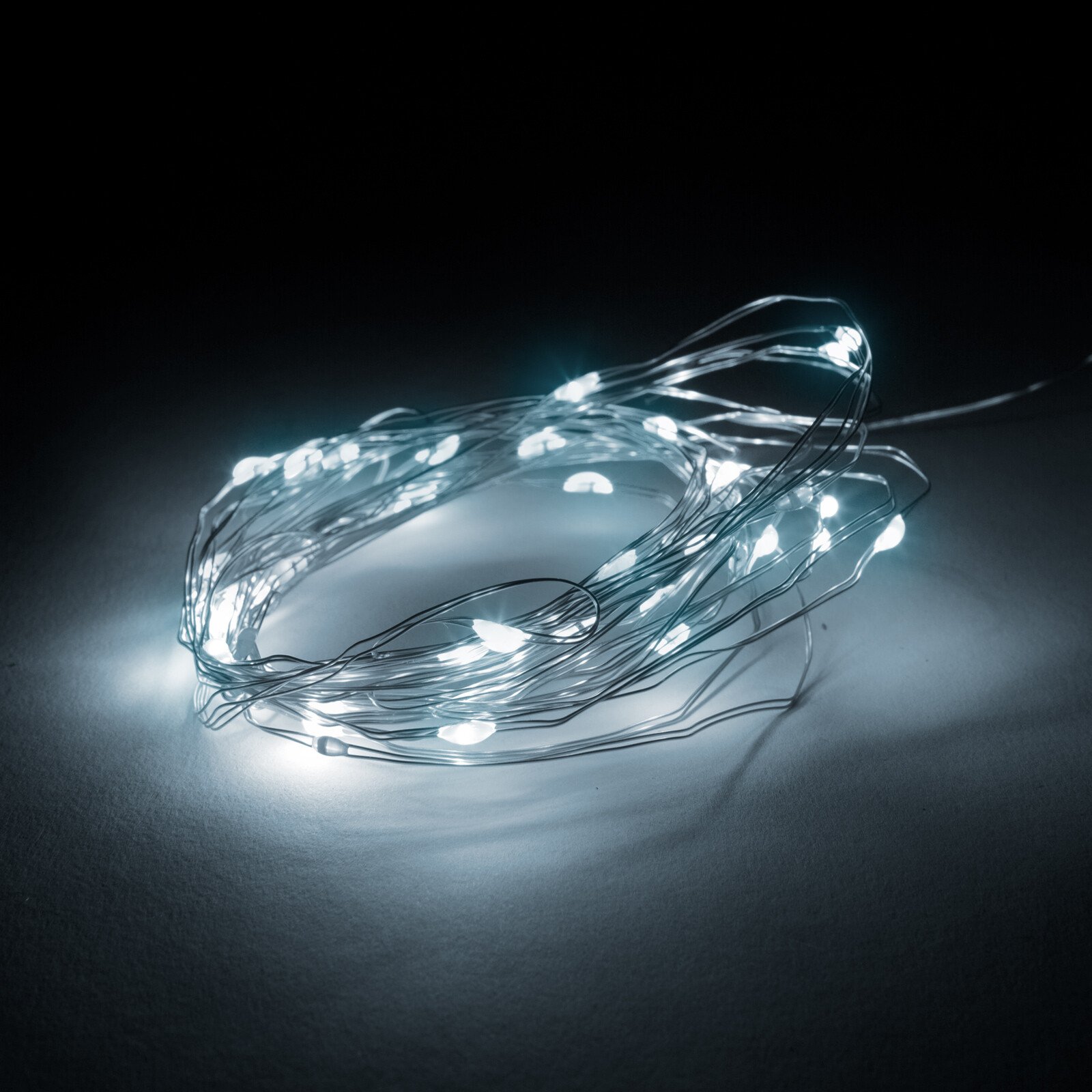 Perdea luminoasă - 300 micro LEDuri - alb rece - 3 x 3 m - 230V - cu telecomandă thumb