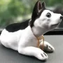Ornament auto interior, caine care da din cap - Husky