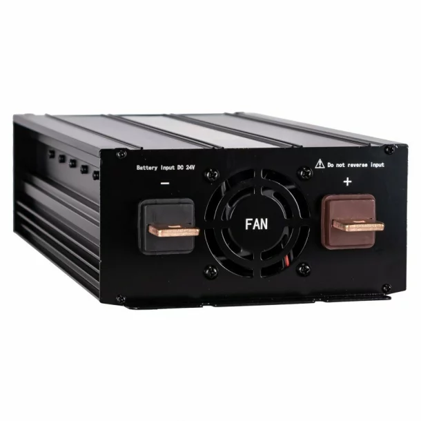 Invertor tensiune KAMAR 24V-230V 1500/3000W