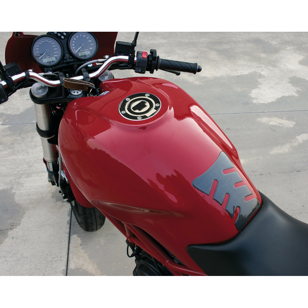 Karbon védőmatrica motorkerékpár tanksapkához, Yamaha, 5 lyukas thumb