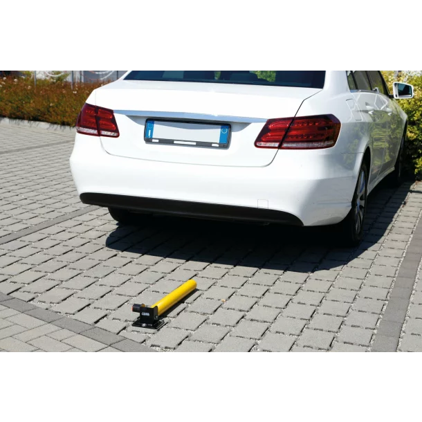 Security foldable parking post