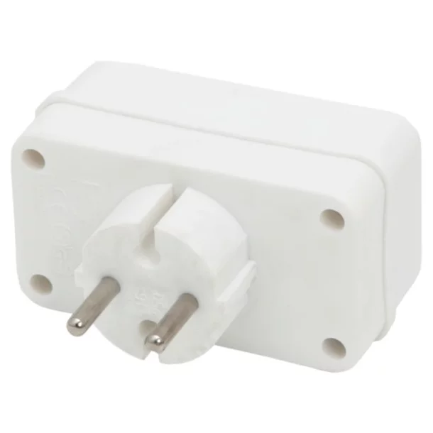 Wall-distributor with 1 + 2 socket