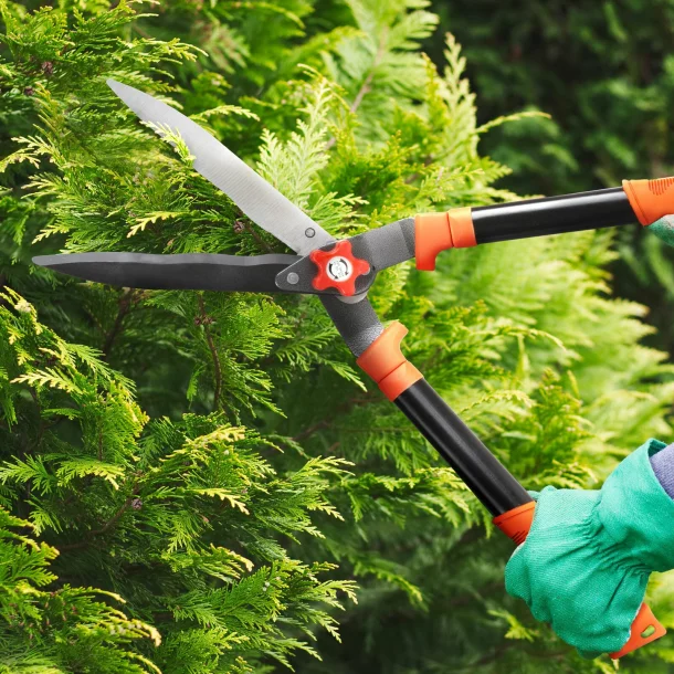 Hedge trimmers - 200 mm