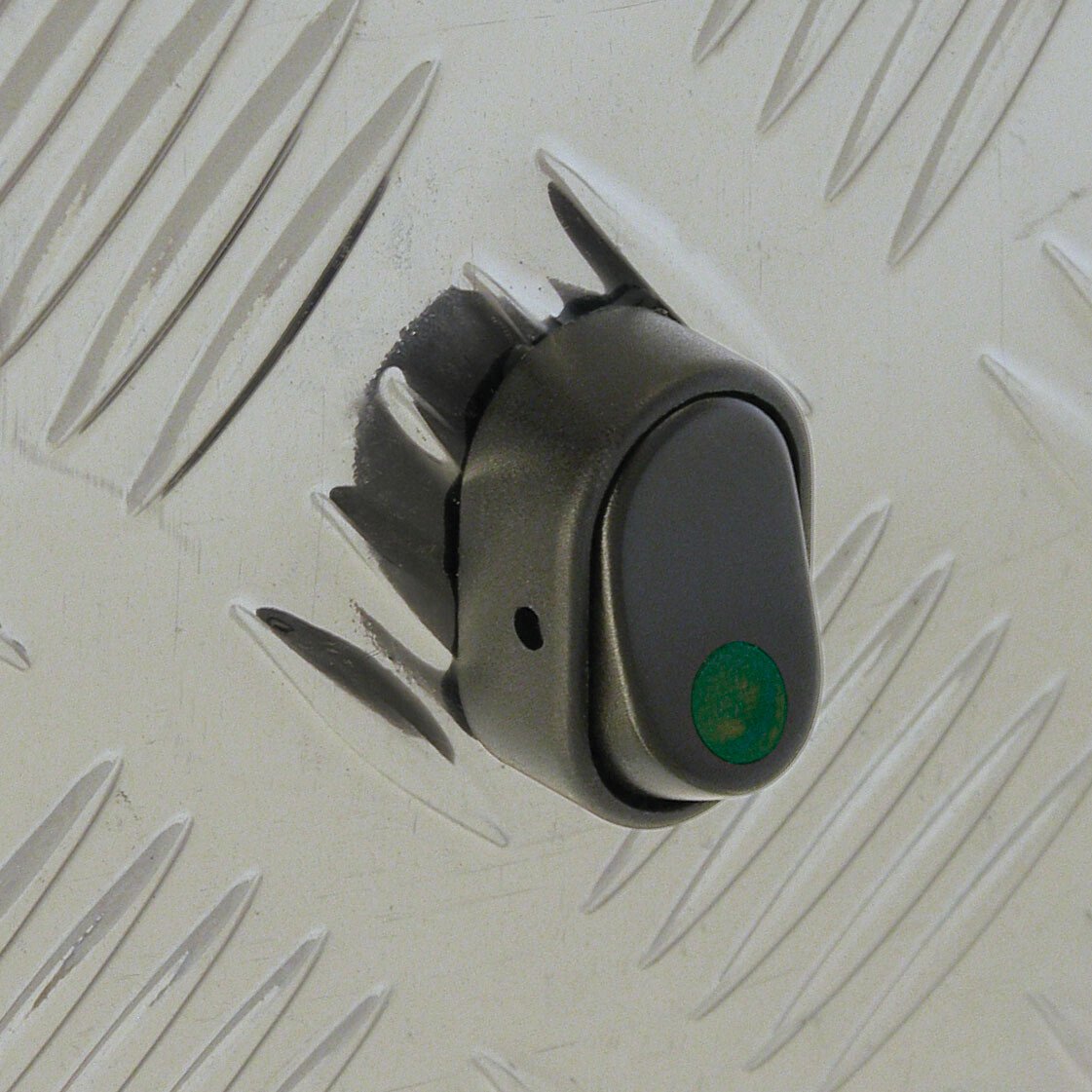 LED Billenőkapcsoló 12V - 30A - Zöld thumb