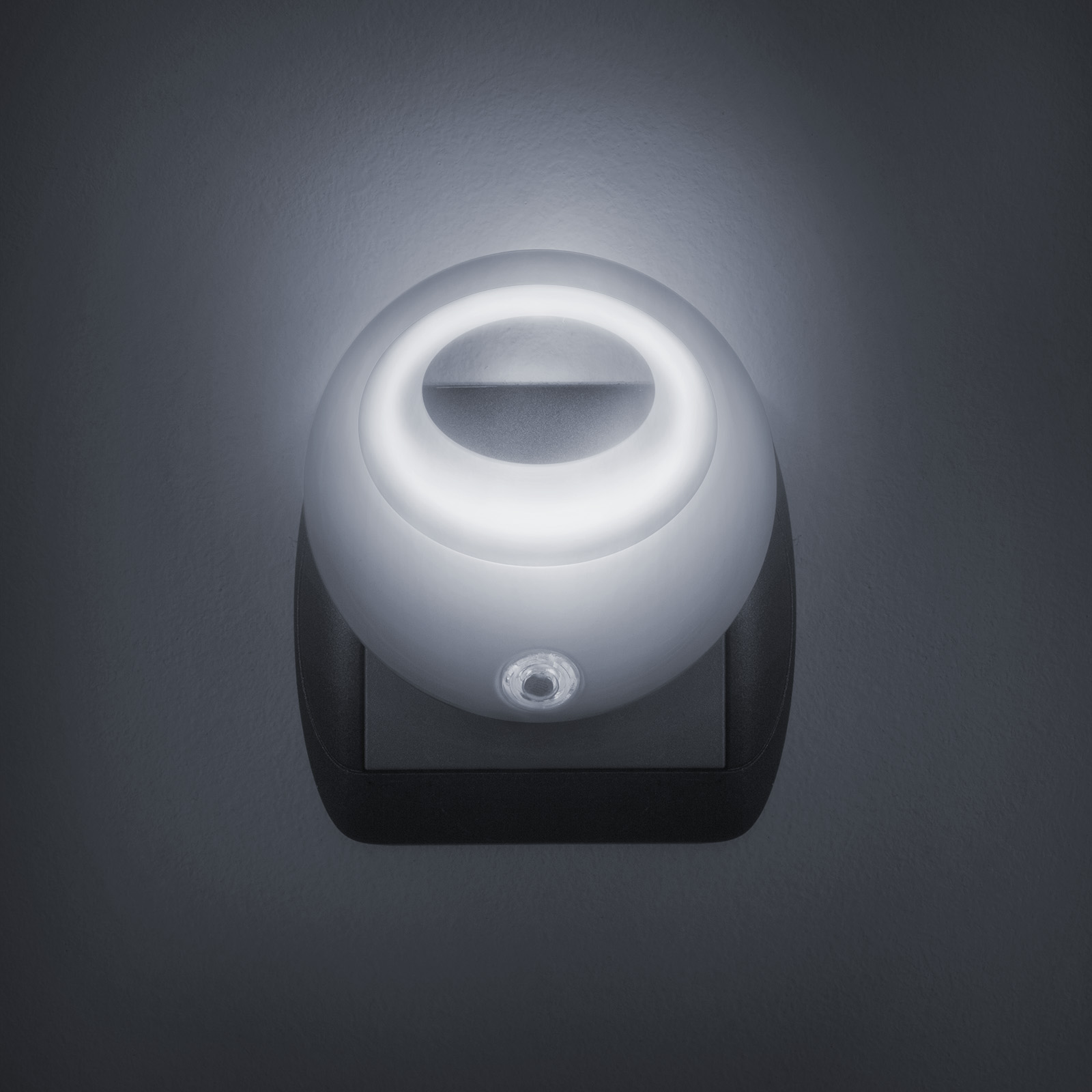 Lampa de veghe cu LED si senzor de lumina - alb thumb