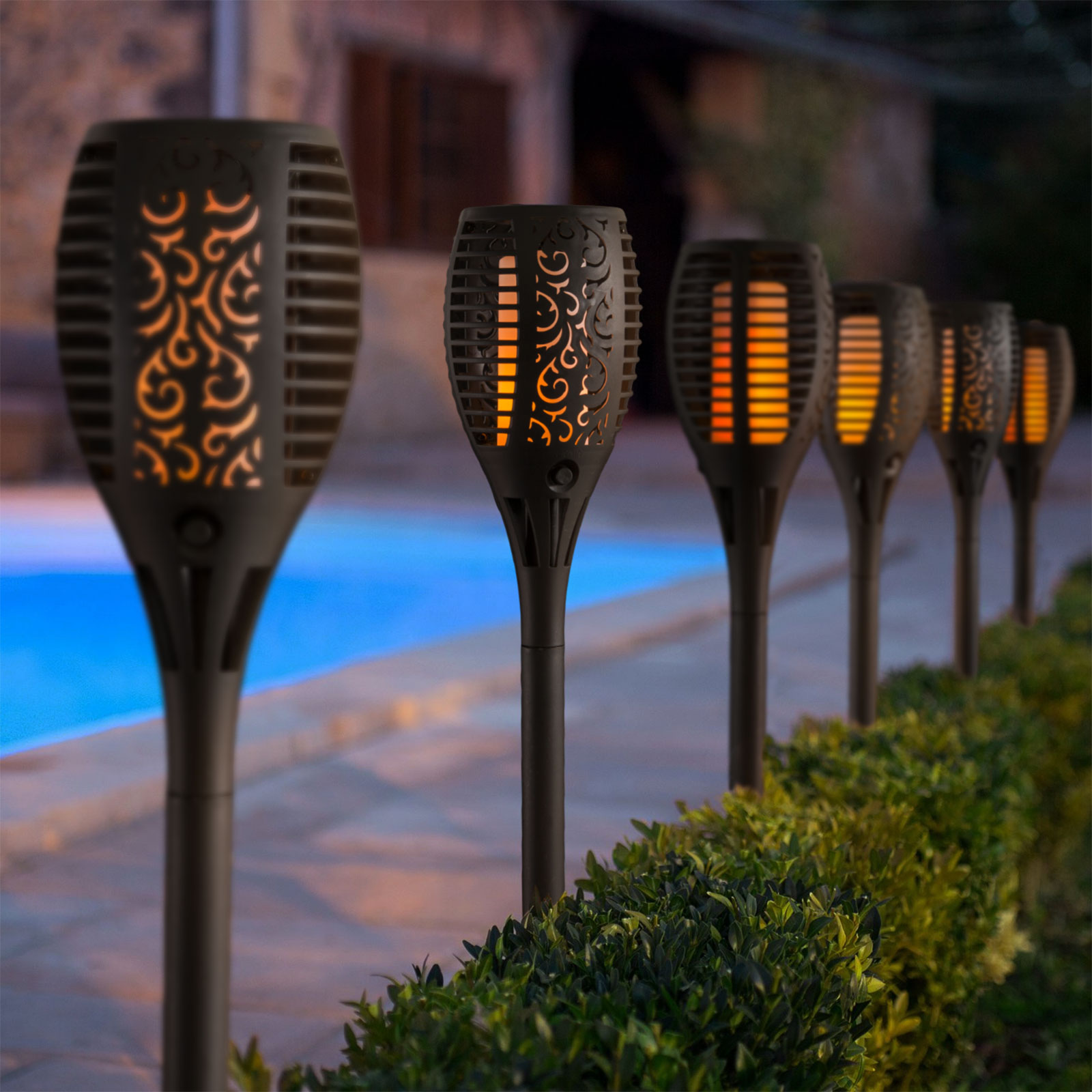 Flame-mimicking LED Solar Lamp - Black - Plastic thumb