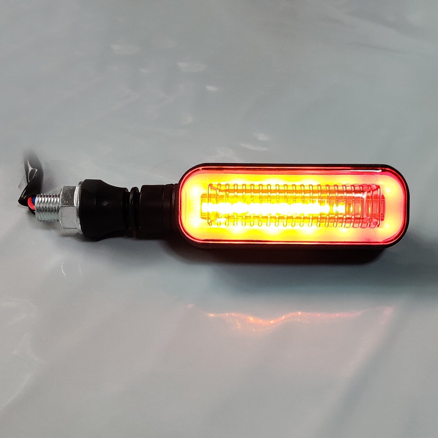 Lampi semnalizare directie mers cu lumina secventiala si pozitie LED 12V 2buc - Spate thumb