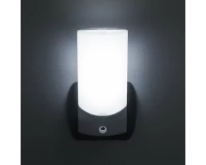 Phenom éjszakai jelzőfény, fényérzékelővel