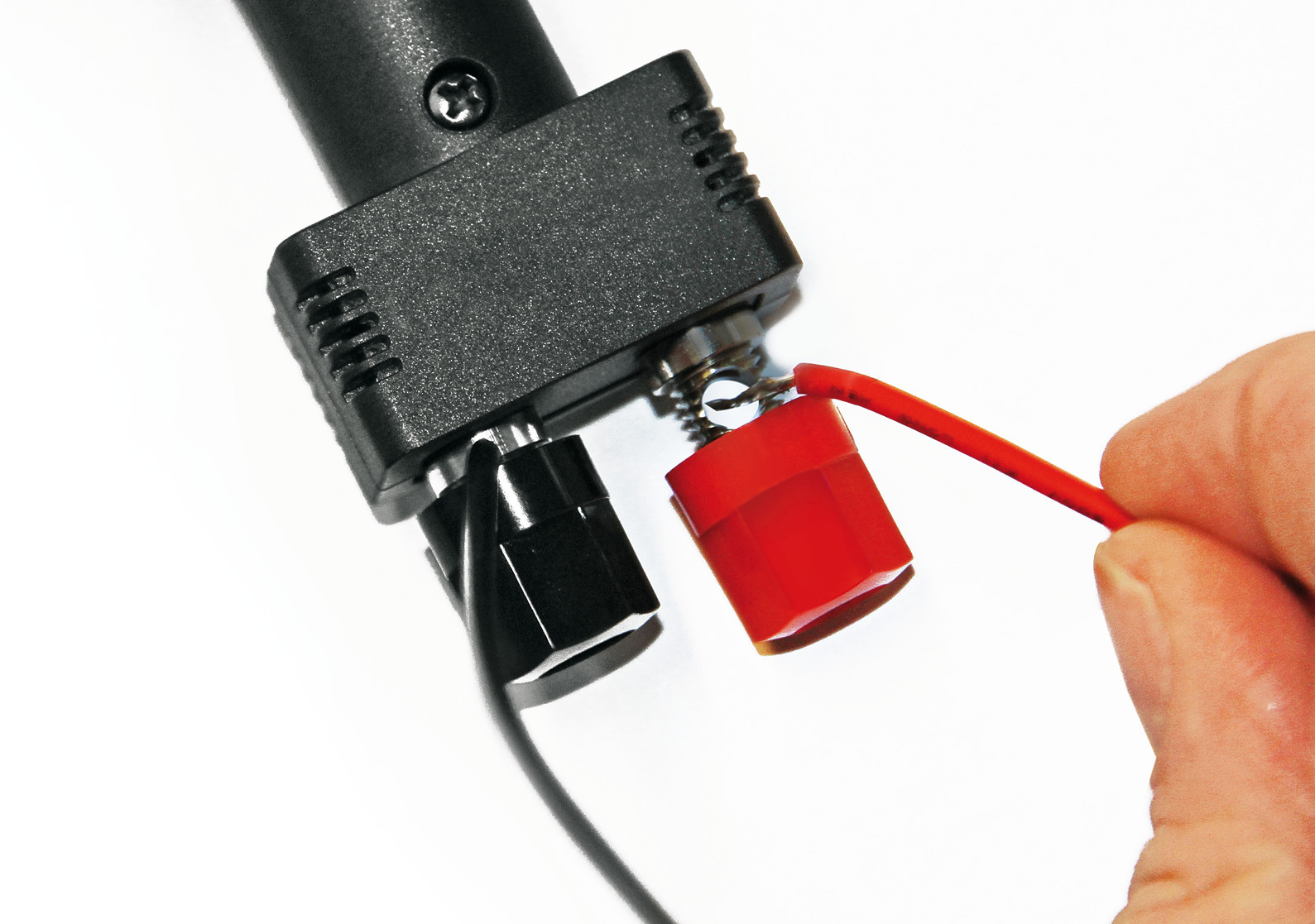 Cigarette lighter plug with quick connectors, 12/24V thumb