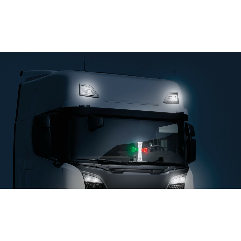 New Series LED cross 24V - Italy thumb