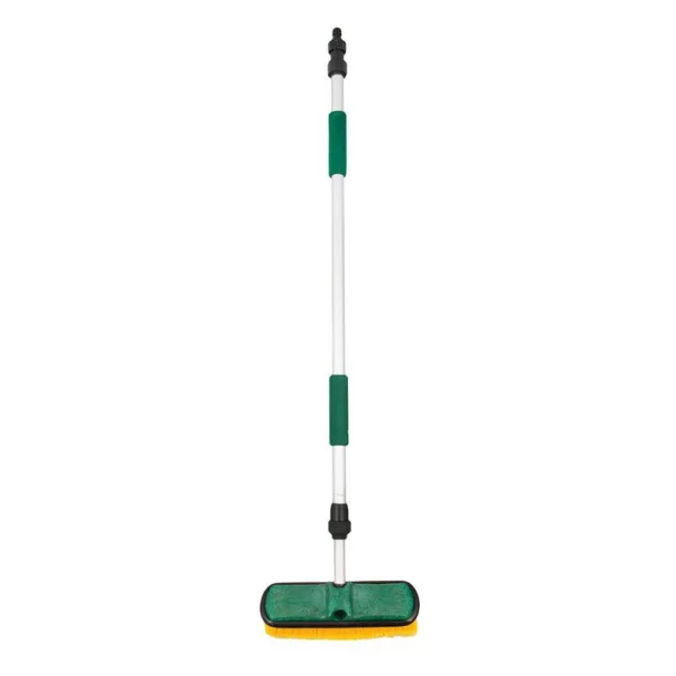 Washing brush with telescopic handle and connection to water