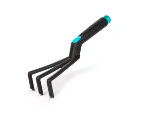 Handheld forked cultivator