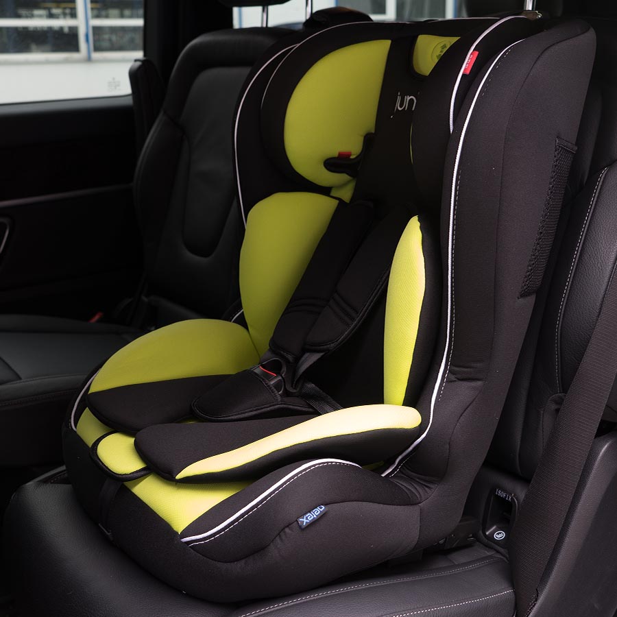 Premium Plus 802 Gyerek autósülés 2 az 1-ben, Isofix ECE R44/04, 9-36 kg - Fekete/Zöld thumb