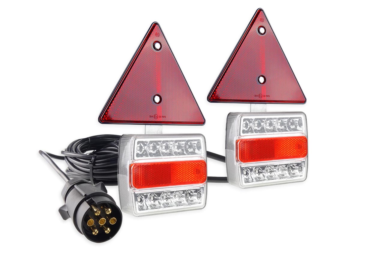 LED féklámpa készlet mágnessel, 7,5m-es kábellel 12V, háromszög reflektorokkal, 2db Amio thumb